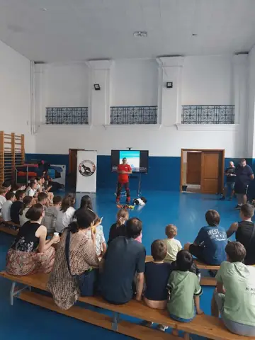 Kamura și Tibi, invitați speciali la Centrul Catehetic Sf. Ap. Petru și Pavel