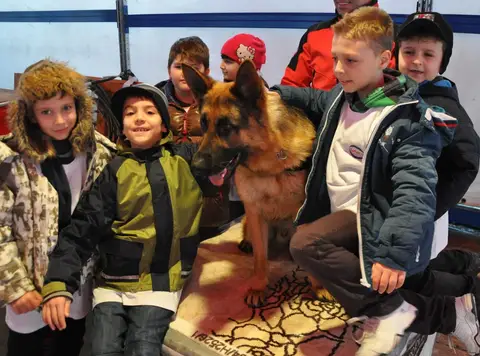 Cora te provoacă să știi mai multe, să fii mai bun! - prima zi