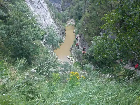 Exercițiu de salvare în Rezervația Naturală Cheile Turzii